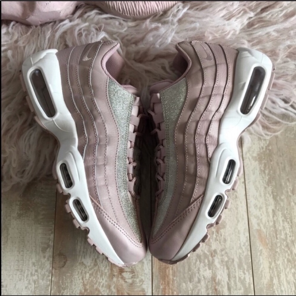 NWT Nike Air Max 95 Special Edition - Picture 5 of 7